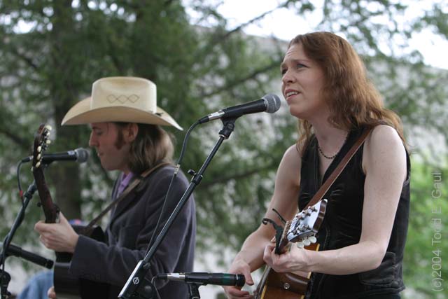 merlefest2004012